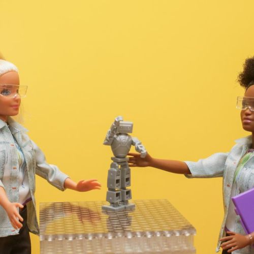 Най-новото Барби е инженер по роботика