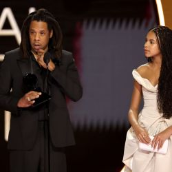 Кога порасна? Обсъждат 12-годишната дъщеря на Бионсе на наградите „Грами“