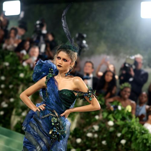 Зендая открадна светлината на прожекторите с две зашеметяващи рокли на Met Gala
