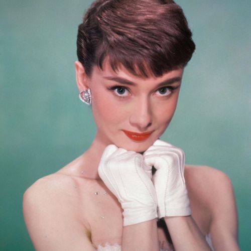 Лични вещи на кино иконата Одри Хепбърн продадени за 6 млн. долара