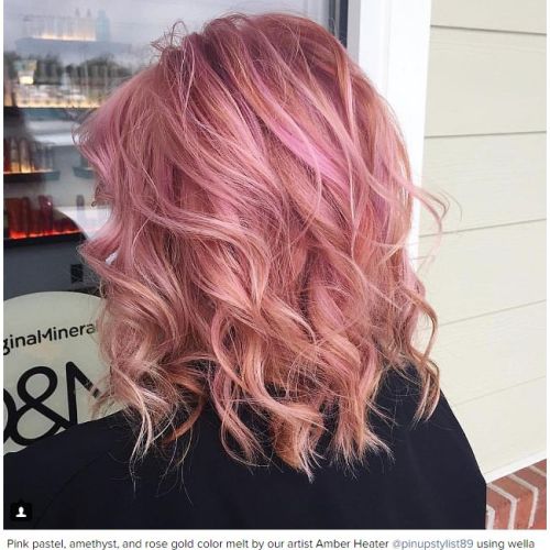 8 разкошни примера за коса в хитовия цвят розово злато