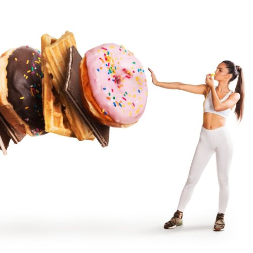 Сладкишите са ти слабост? Ето 7 начина как да намалиш захарта без много зор