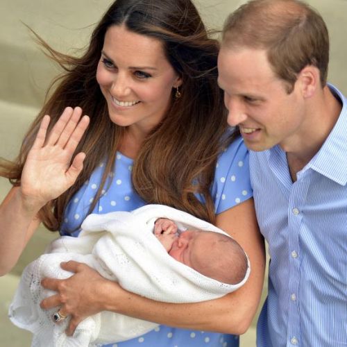 Второто бебе на Кейт и Уилям ще се казва Джеймс или Елизабет