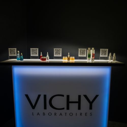 Изкуство, красота и здраве: Vichy знаят къде е пресечната им точка!